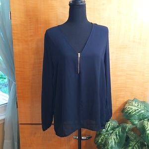 NWOT JustFab lightweight black blouse size medium.